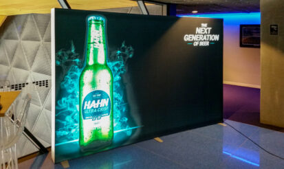 Free standing (double sided) or wall mounted Light Box KD180 Image 2