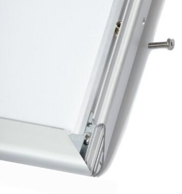 Allen Key Lockable Snap Frame Image 7