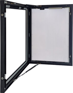 StormLock Key Lockable Weatherproof Light Box Image 1